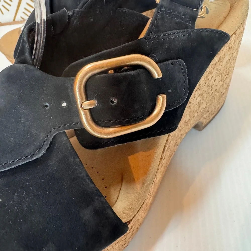 Clarks‎ Suede Cork Sandal Women 10 Black Wedge Slingback Buckle Boho Vacation